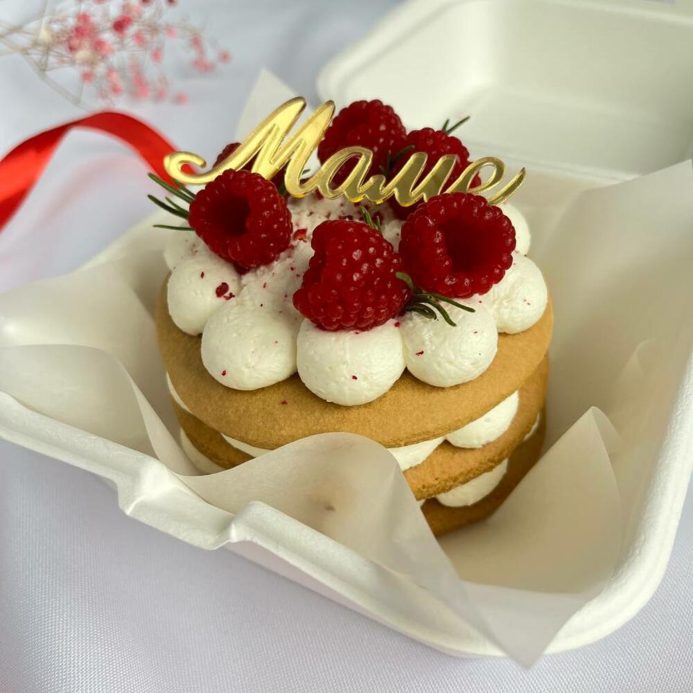 Бенто-медовик Маме