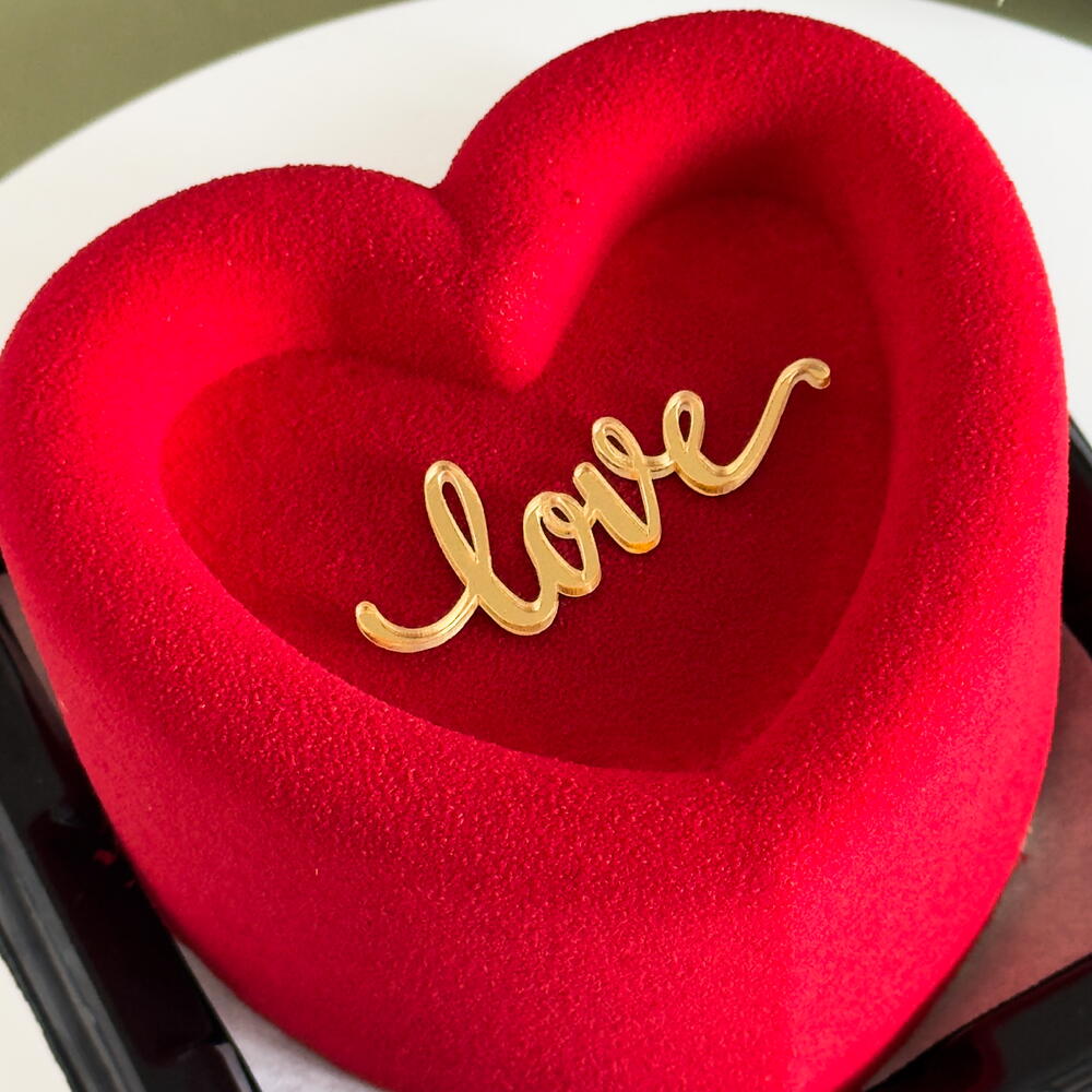 Бенто торт «LOVE» в подарок любимой девушке