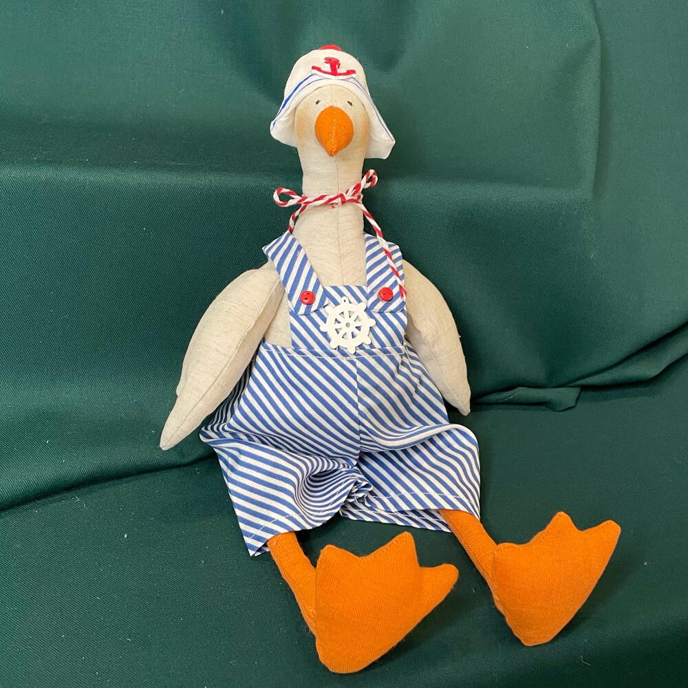 Игрушка мягкая ручной работы Гусь-моряк