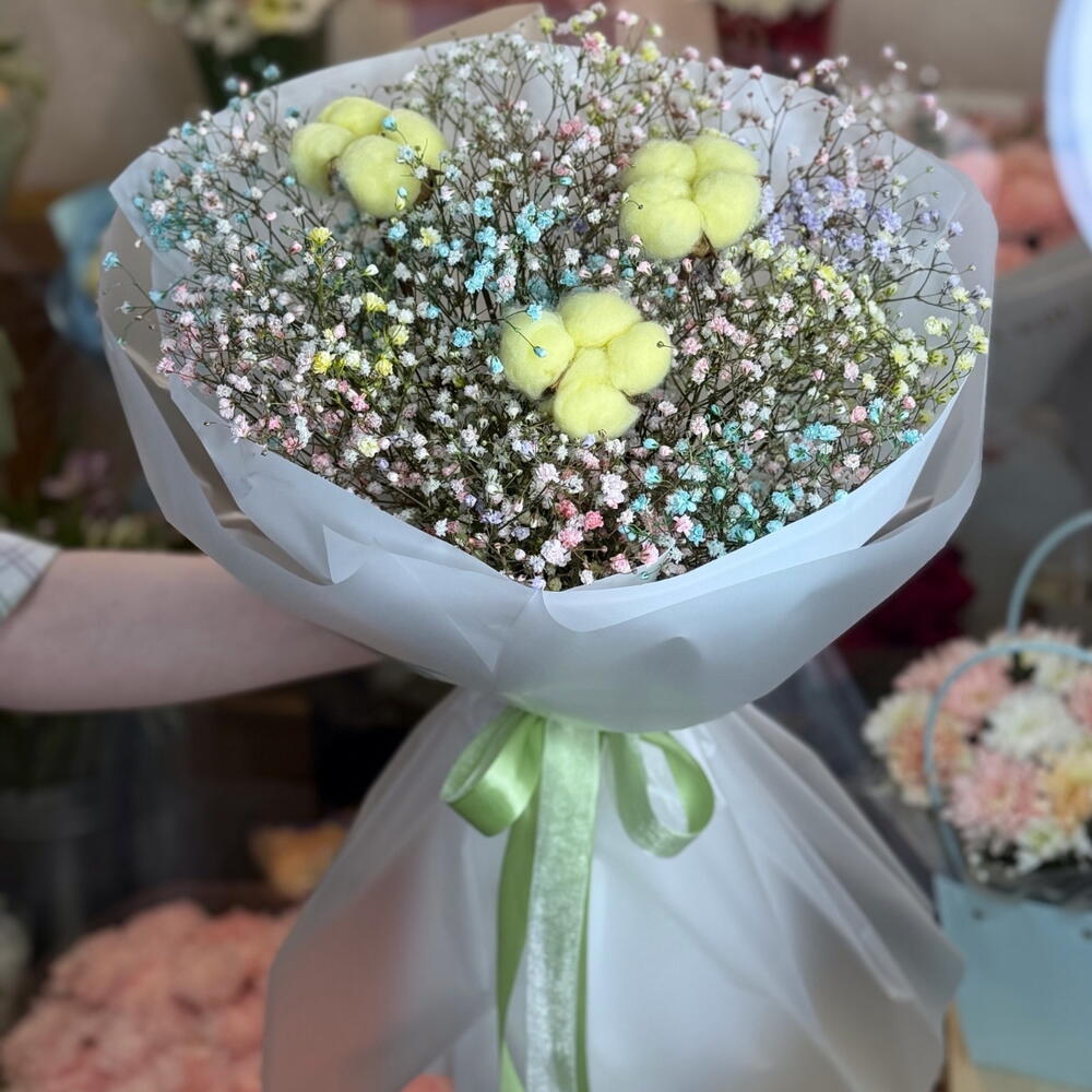 Букет с гипсафилой 💛