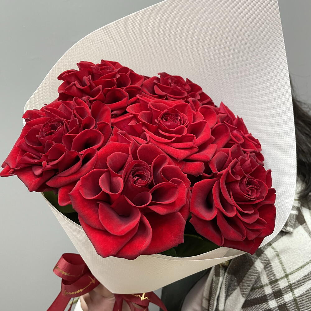 Трендовые бордовые розы 😍