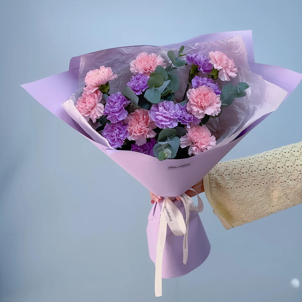 Букет из 15 диантусов микс с эвкалиптом «Сиреневый вечер» 💜🌸 39917