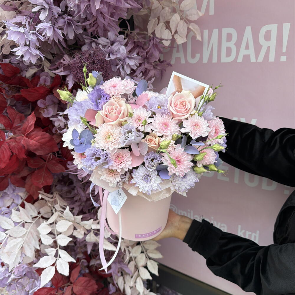 Цветы в коробке ГОТОВ К ДОСТАВКЕ роза, хризантема