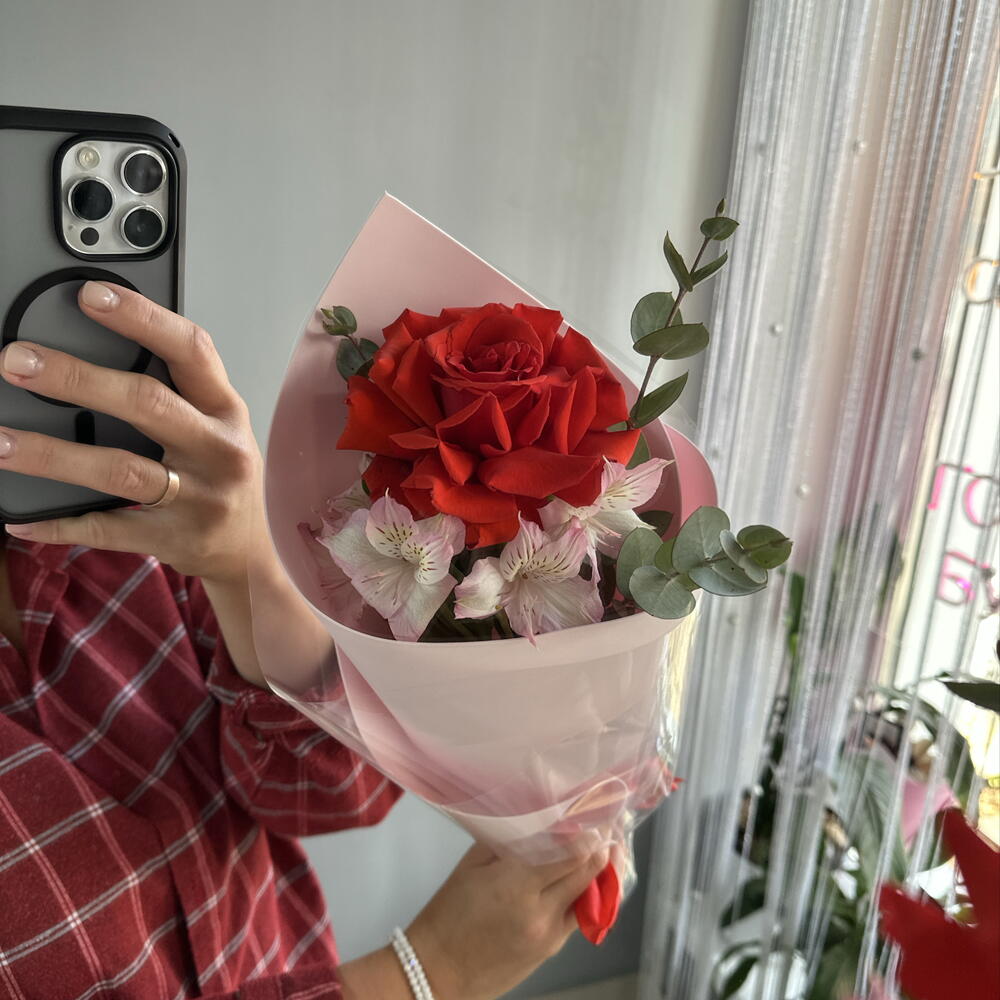 Мини букет из розы