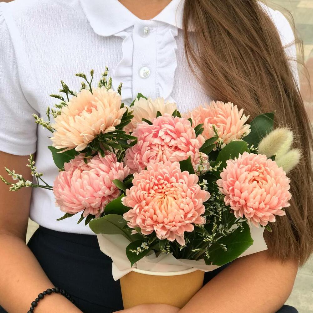 Комплимент розовый из астры