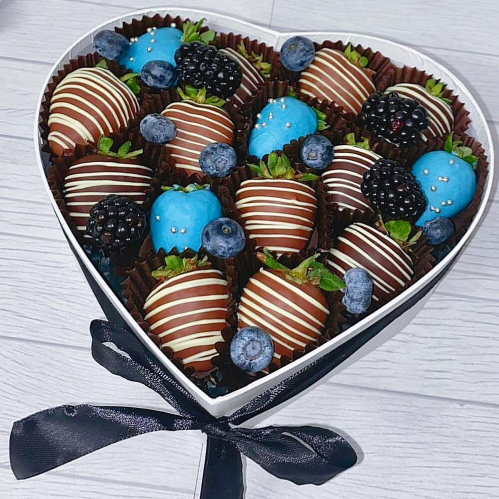 Клубника в шоколаде Man Heart