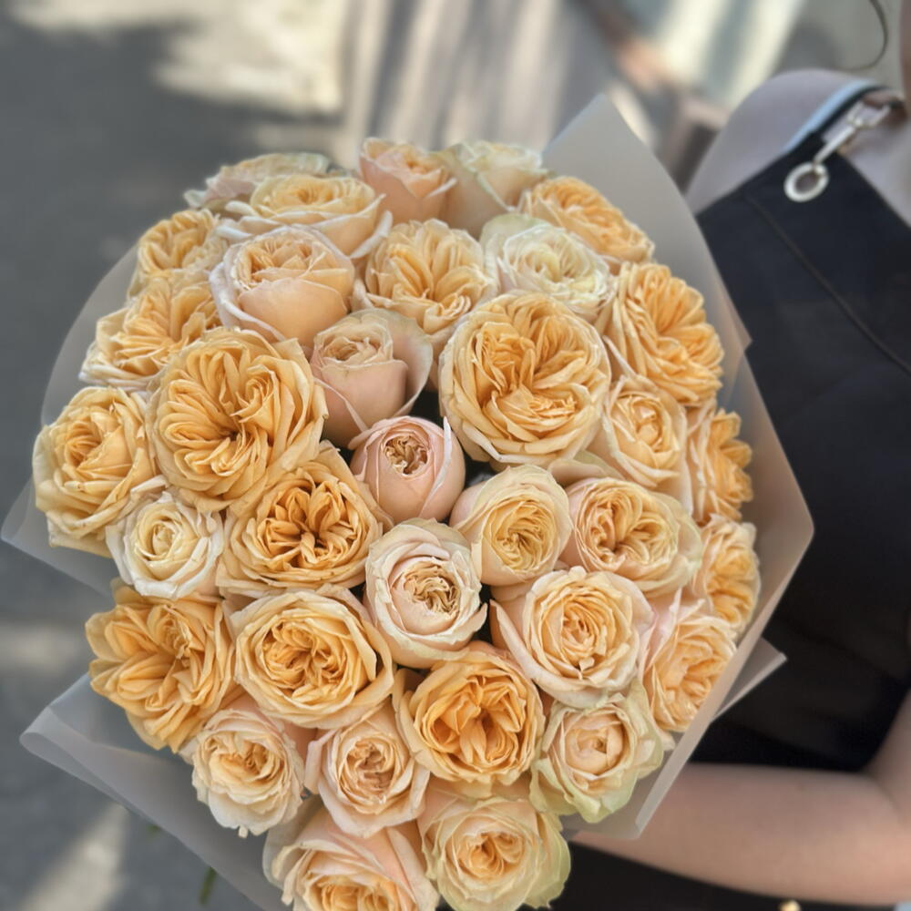 Букет из 33 роз