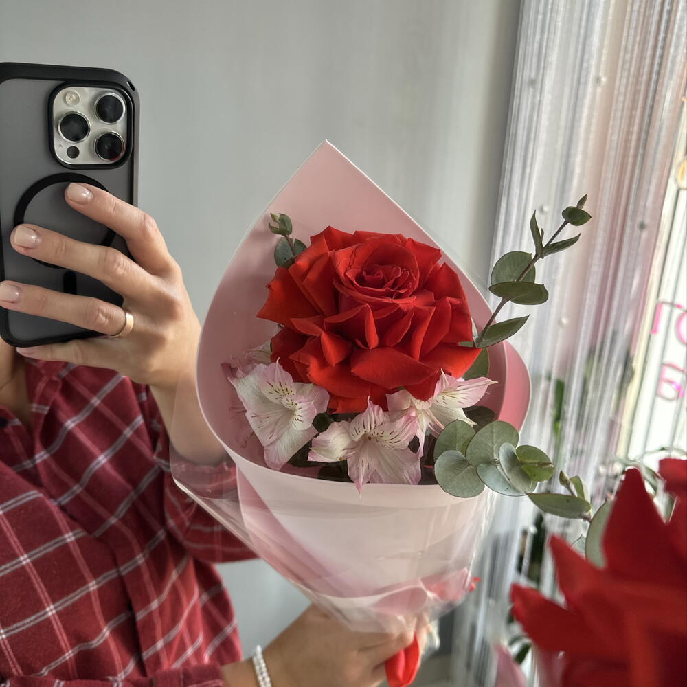 Мини букет из розы