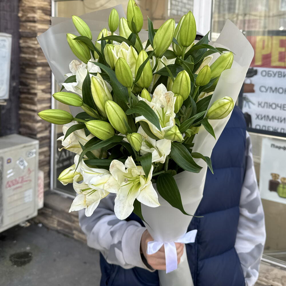Лилии