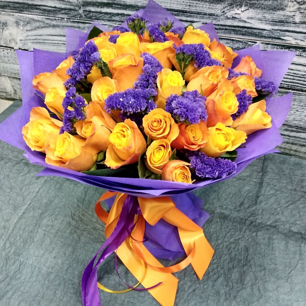 букет с добавлением гиппеаструма,альстромерии,розы. пионы и фрукты букеты. букет из мини гербер. эксклюзивные букеты. понравился букет.