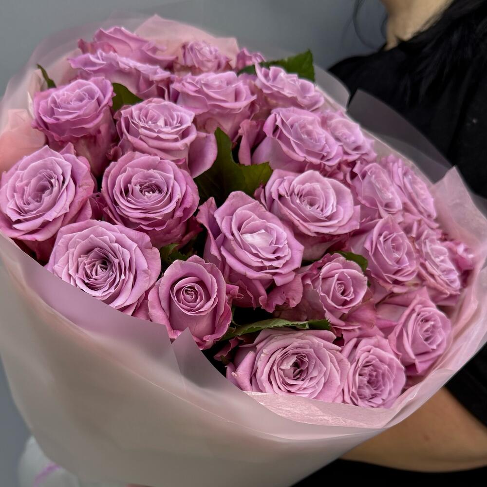 Lavender Kiss - Моно-букет из 25 роз нежно-сиреневого оттенка 💜