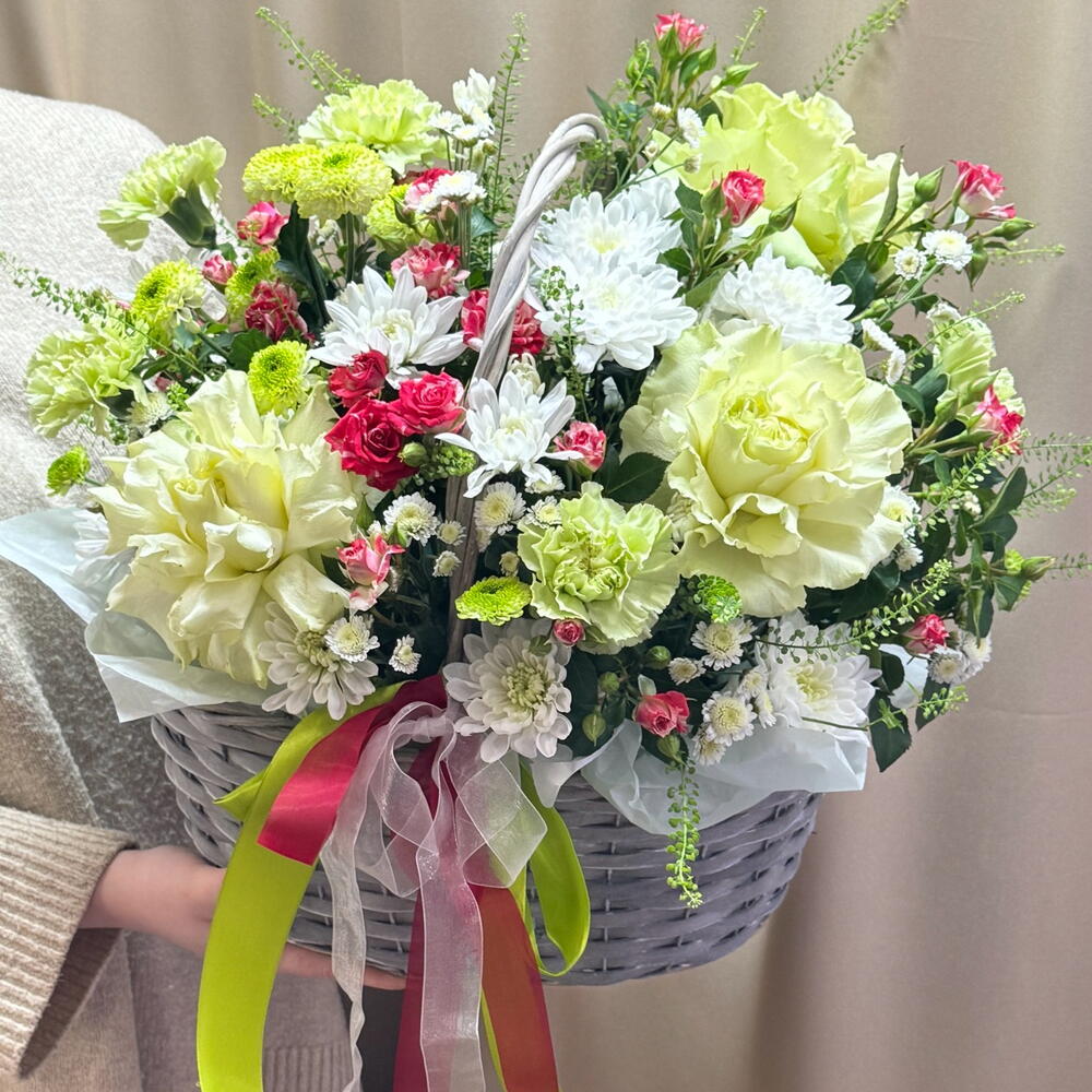 Корзина с цветами 327