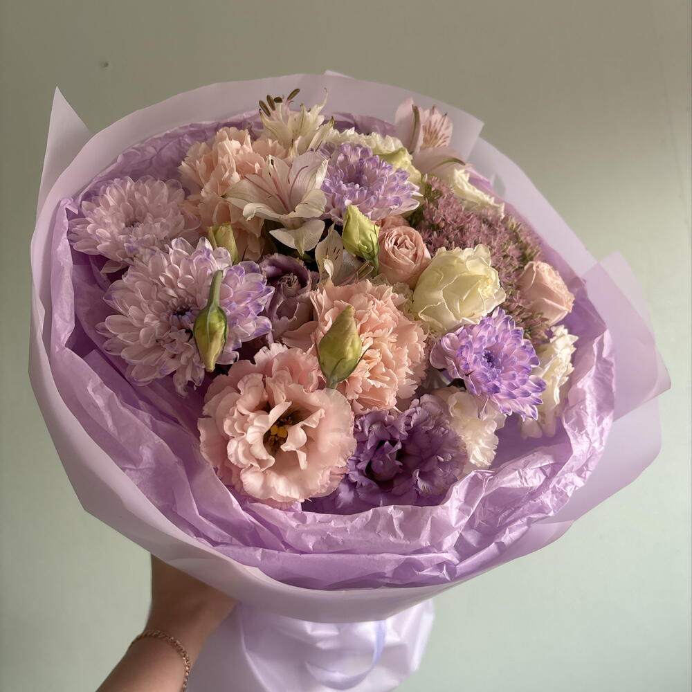 Букет из эустомы/кустовой розы/хризантемы/диантуса💕