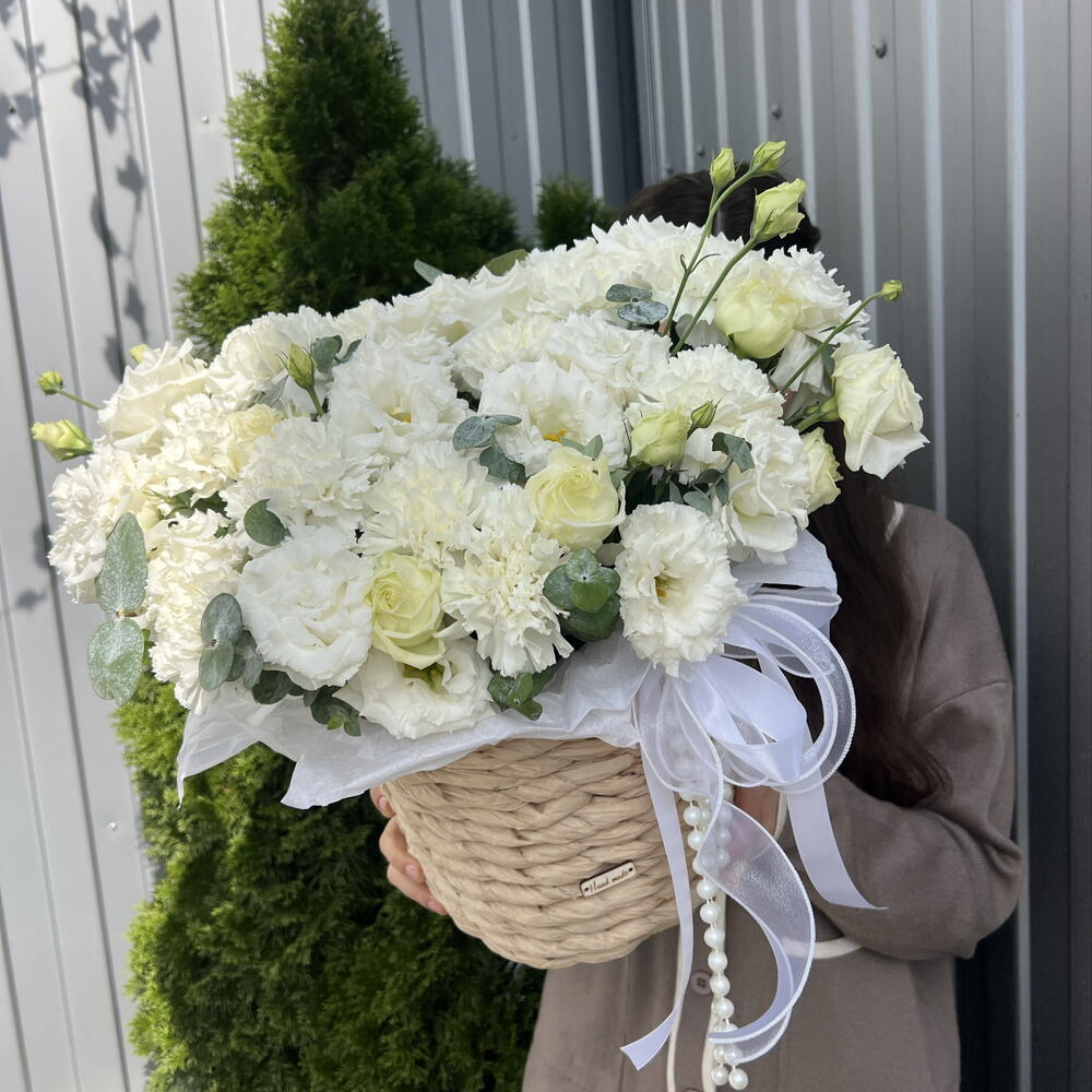 Кашпо с диантусом и эустомой ♥️