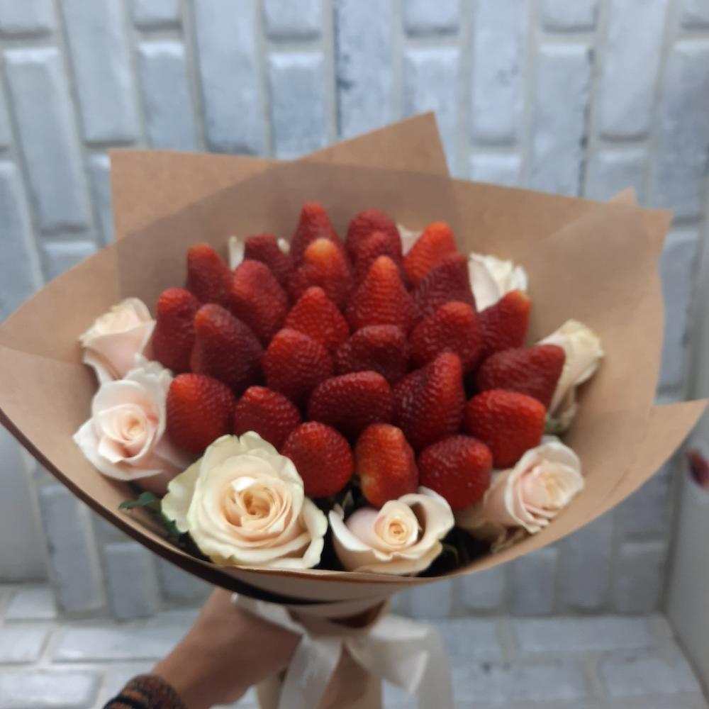 Букет из клубники