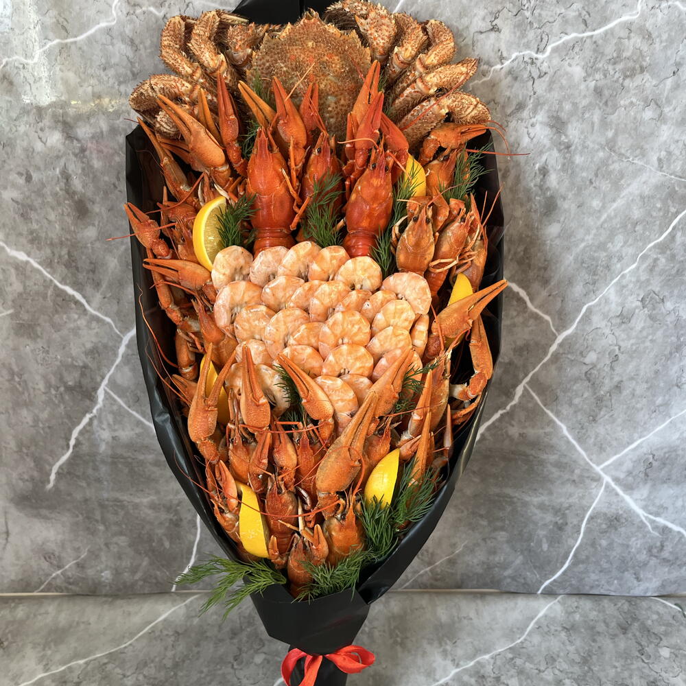 Букет с морскими деликатесами
