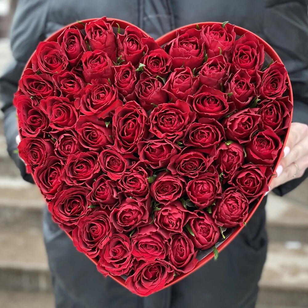 51 Роза в коробке сердце