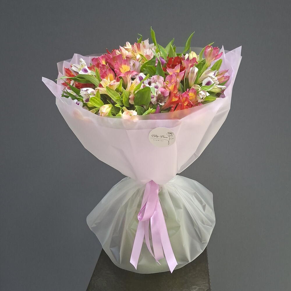 Букет из альстромерии 💐