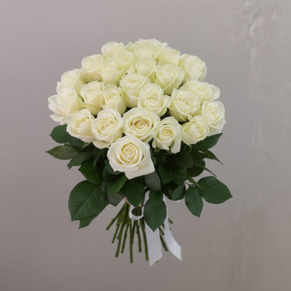 Белые розы 25 шт