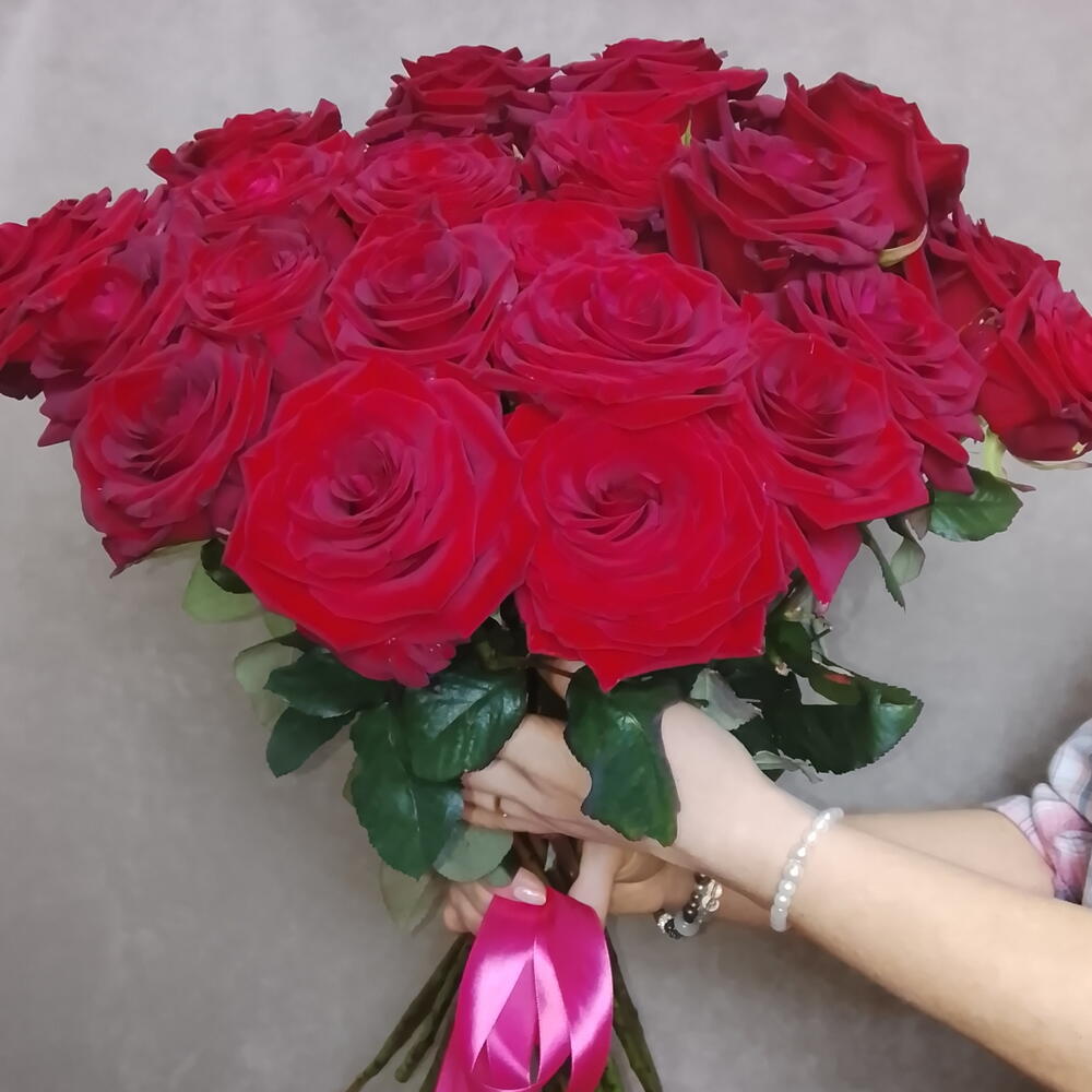 Роза красная 21 штука