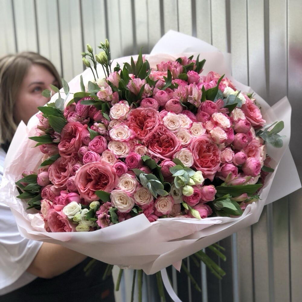 Букет Впечатление Гранд 🔥 из пионовидных одноголовых и кустовых роз, альстромерии , эвкалипта