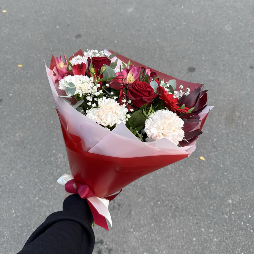 Красный букет