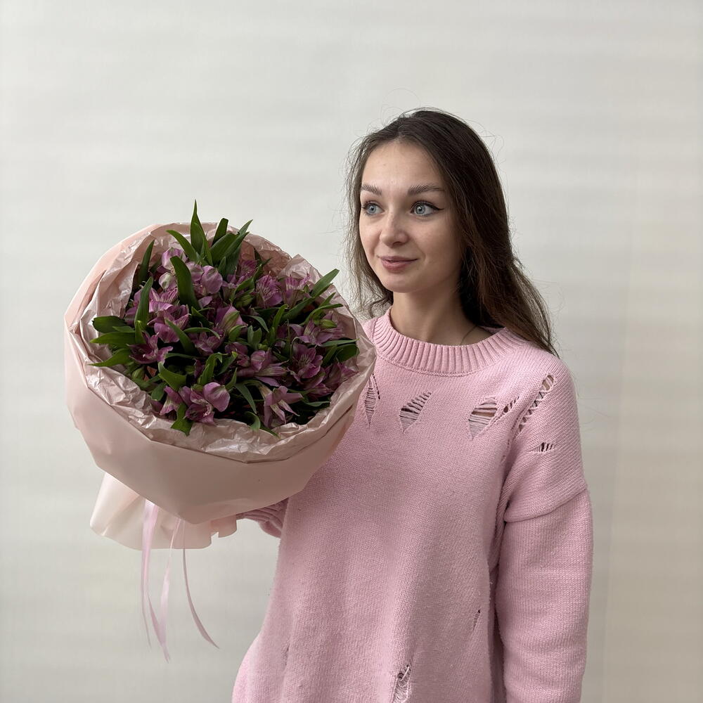 Букет «Яркие альстромерии»