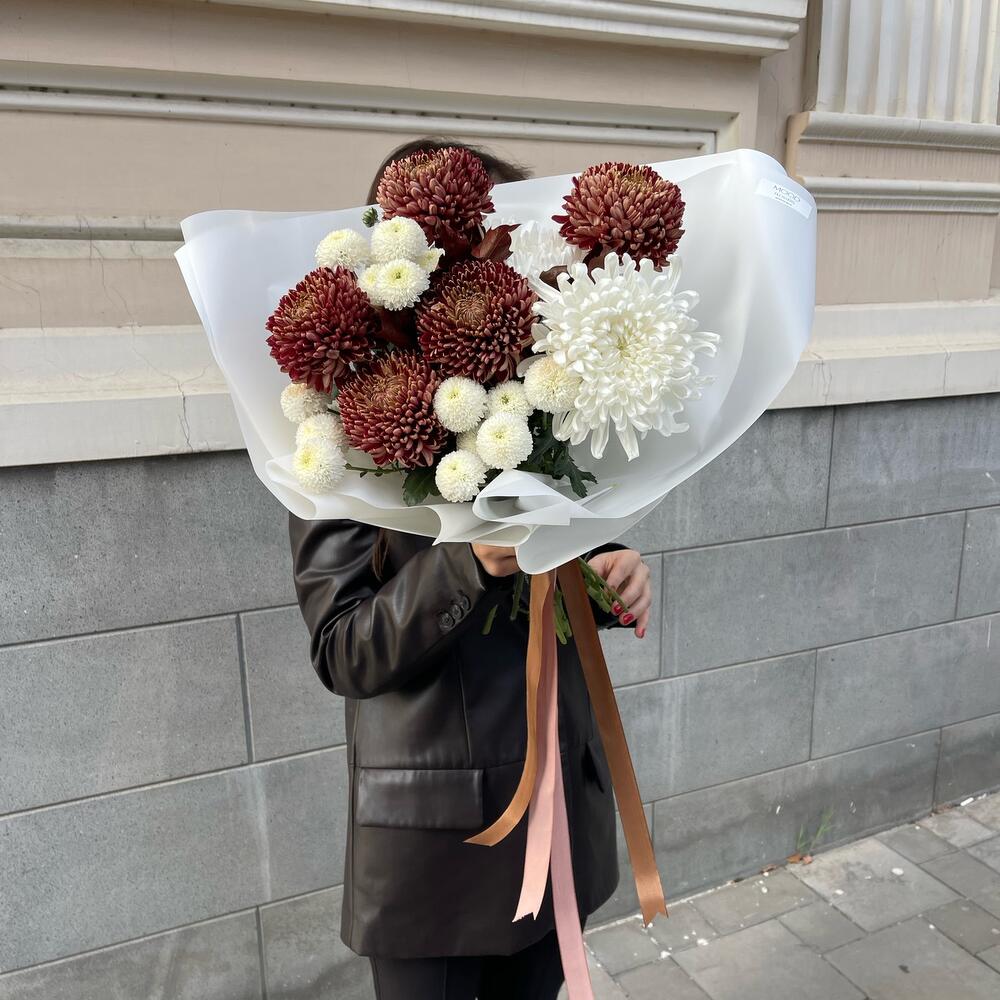 Хризантема с дубками