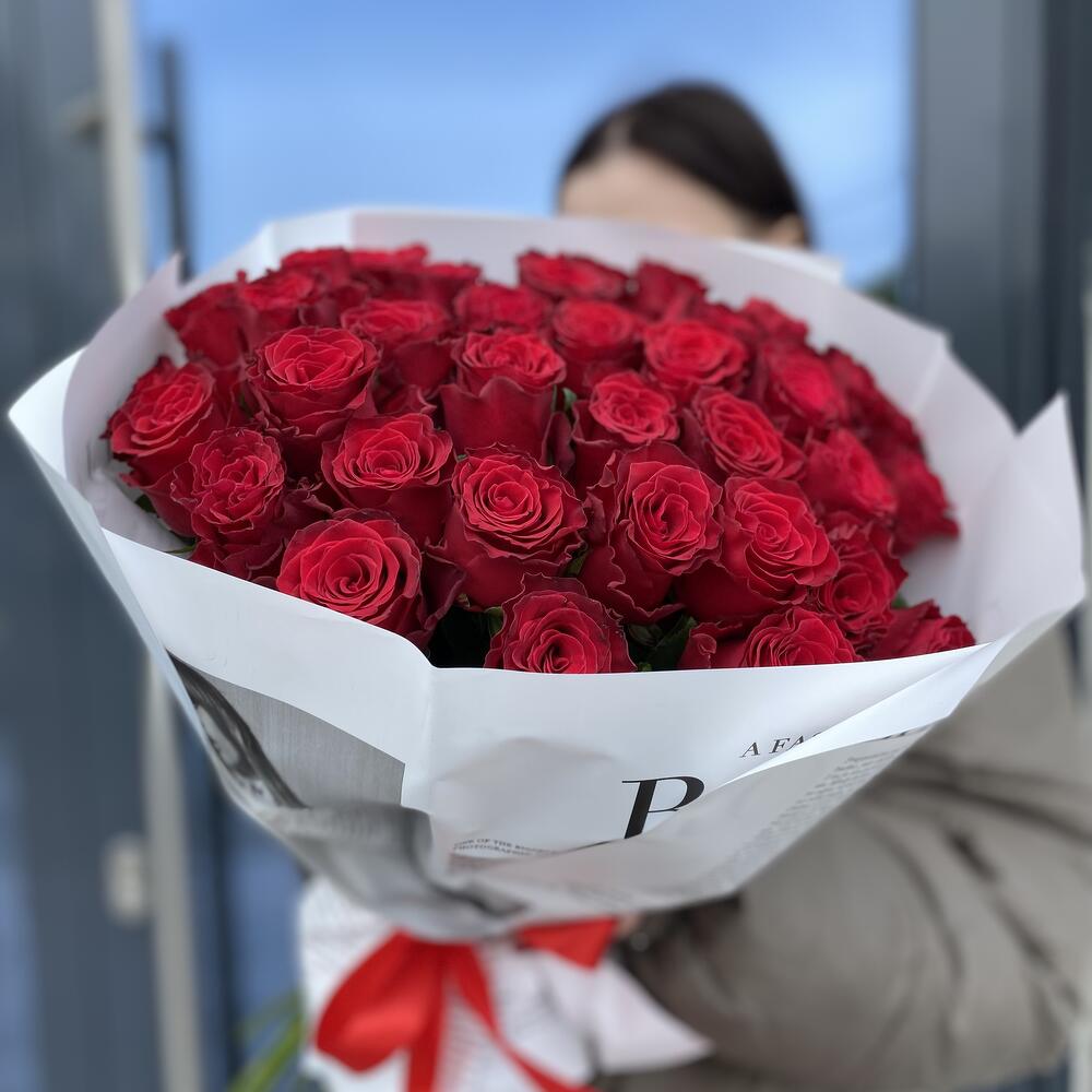 35 roses