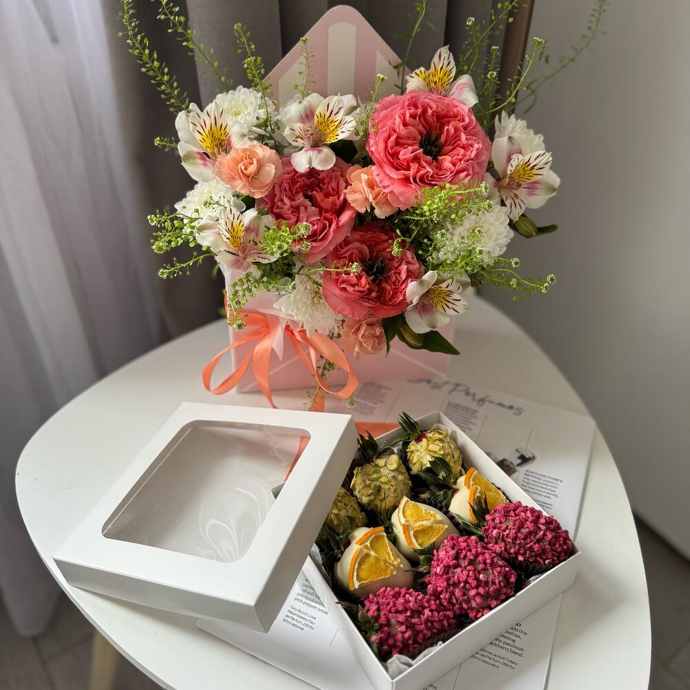 Клубника в шоколаде 9 ягод