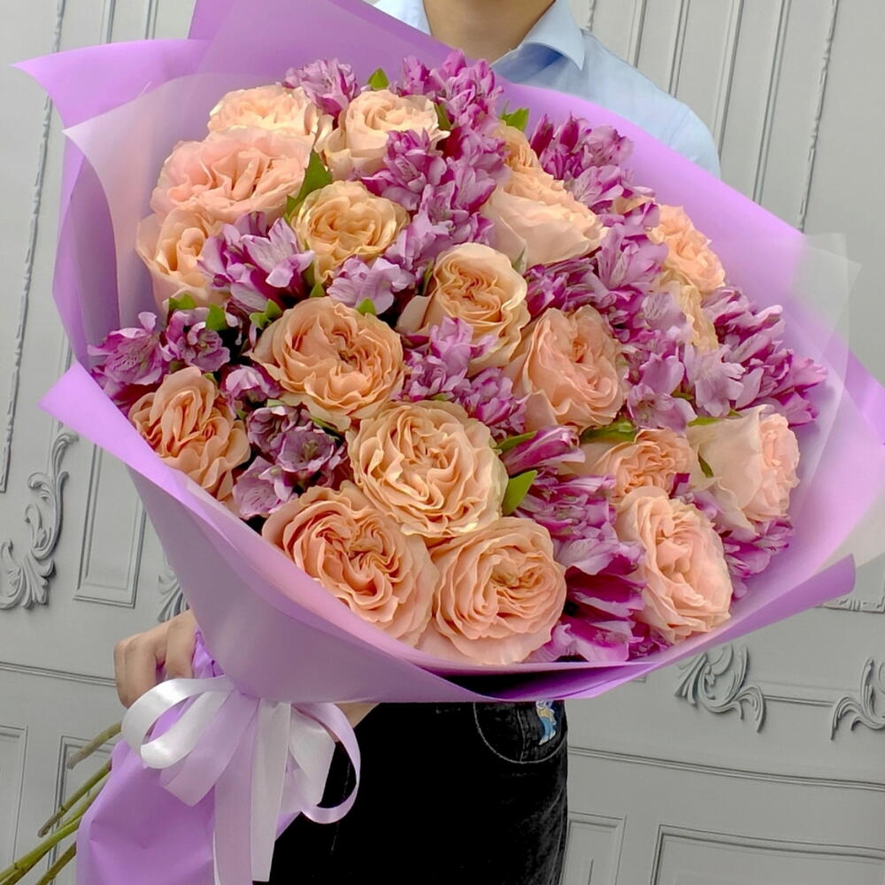 Букет "💜Ягодный капучино 💜". Очень красивый букет 😍 пионовидная роза и Альстромерия в кремово - сиреневых оттенках
