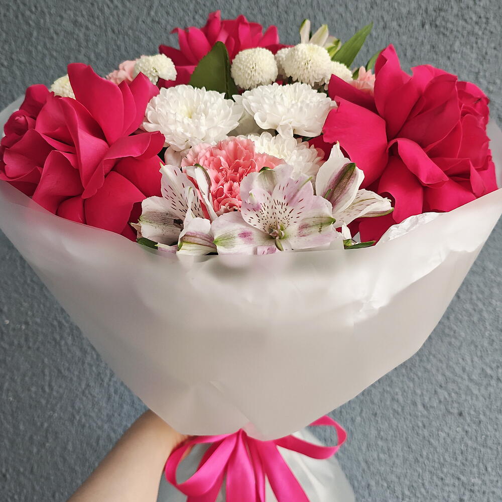 Королева моего сердца 💖️ | Французские розы, альстромерии, хризантемы и диантус