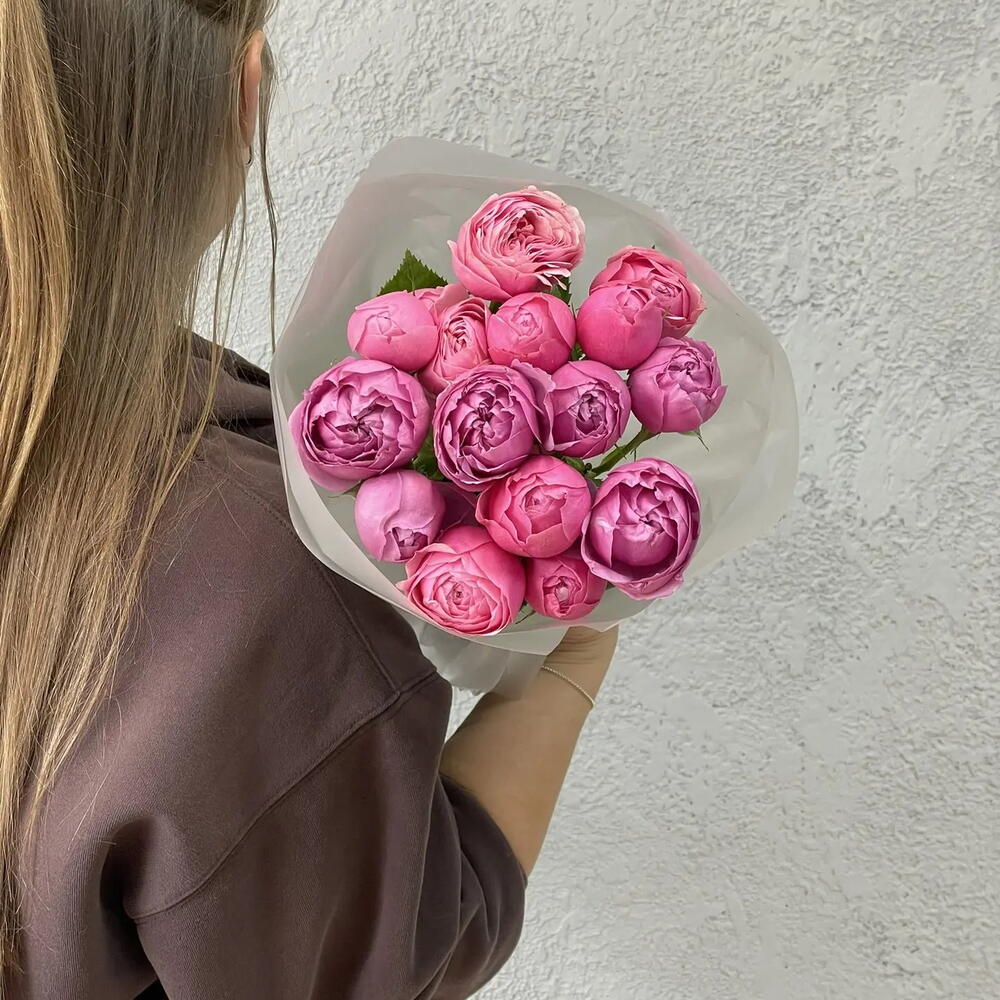 Букет из 5 кустовых пион. роз микс💐