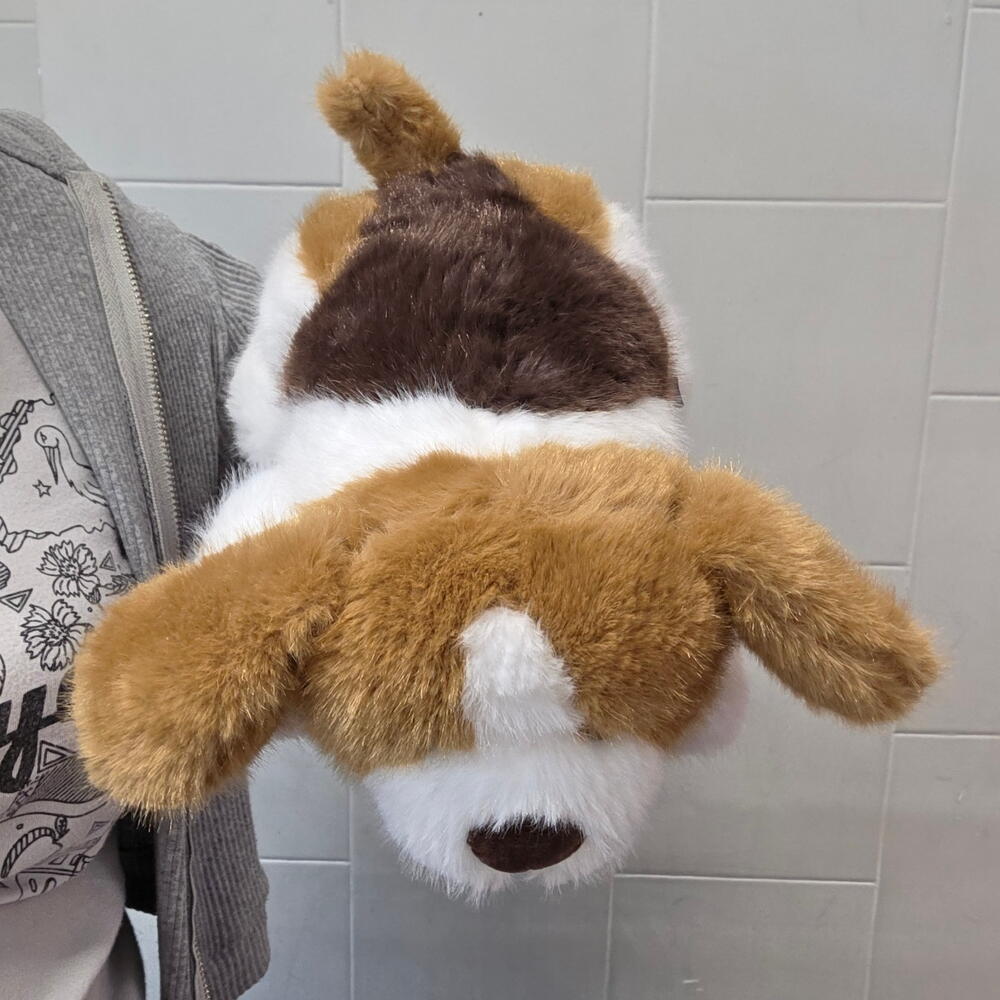 Игрушка собака плюшевая