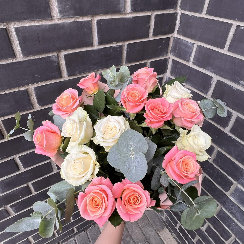 Букет из роз  «Delicate roses»