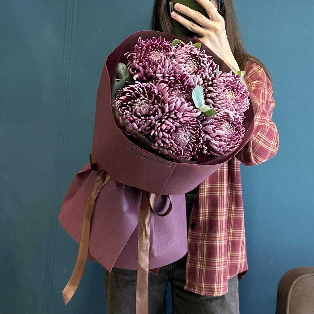 Букет трендовых хризантем Бигуди 💜