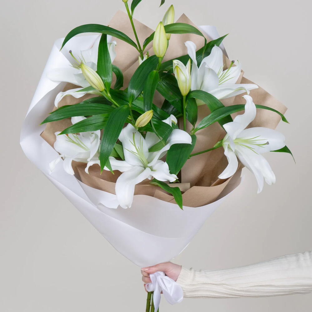 Крафт букет из Лилии