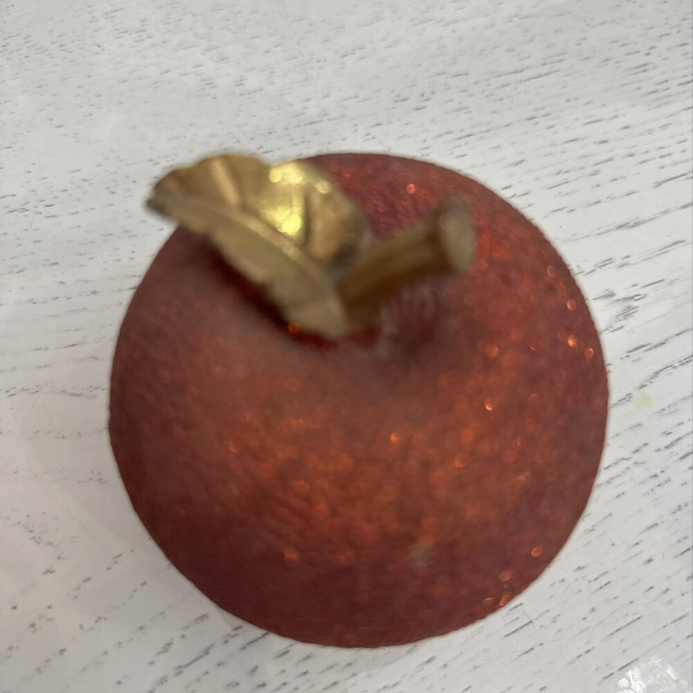 Яблоко 🍎
