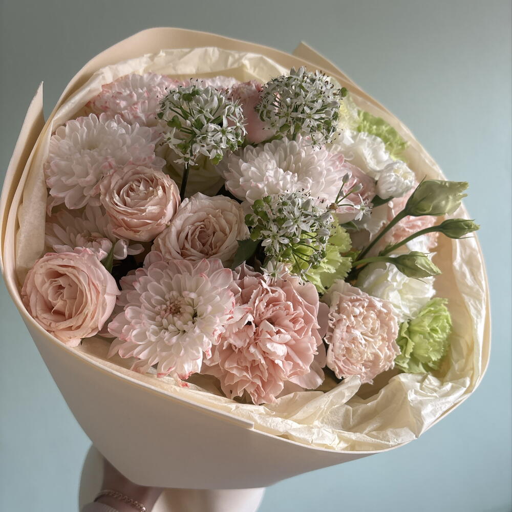 Букет из эустомы/диантуса/кустовых роз💕