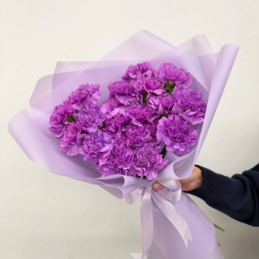 Сиреневые гвоздики 💜