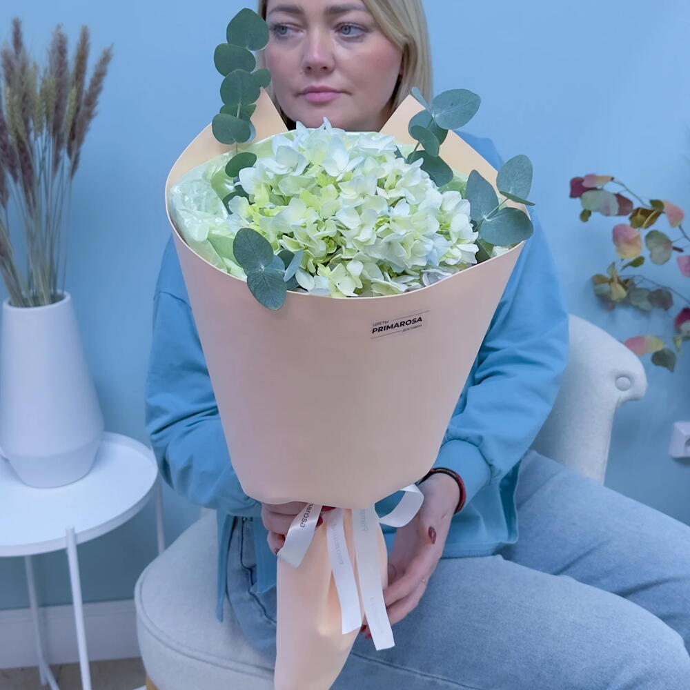 Букет из 1 зелёной гортензии с эвкалиптом «Свежесть»🌿 39978