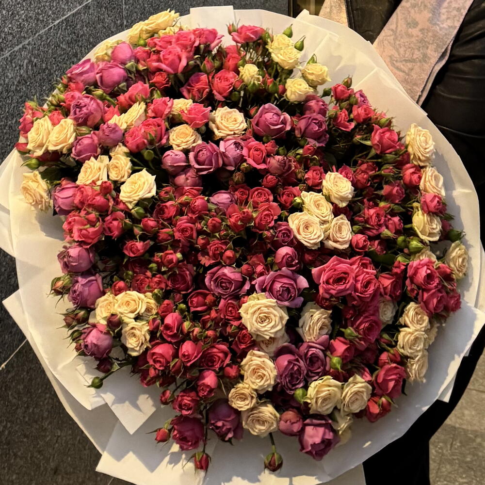 Кустовые пионовидные розы микс 51