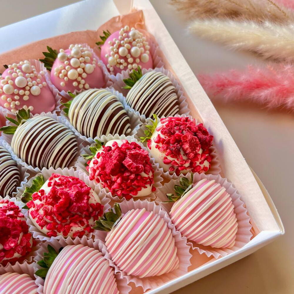 Клубника в шоколаде 16 или 20 ягод микс-ХИТ 🍓