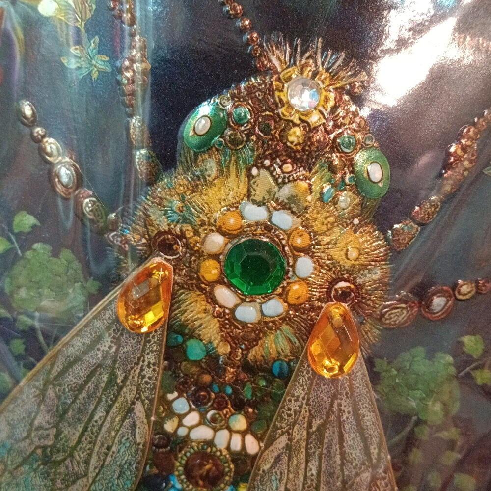 Пчела, конверт