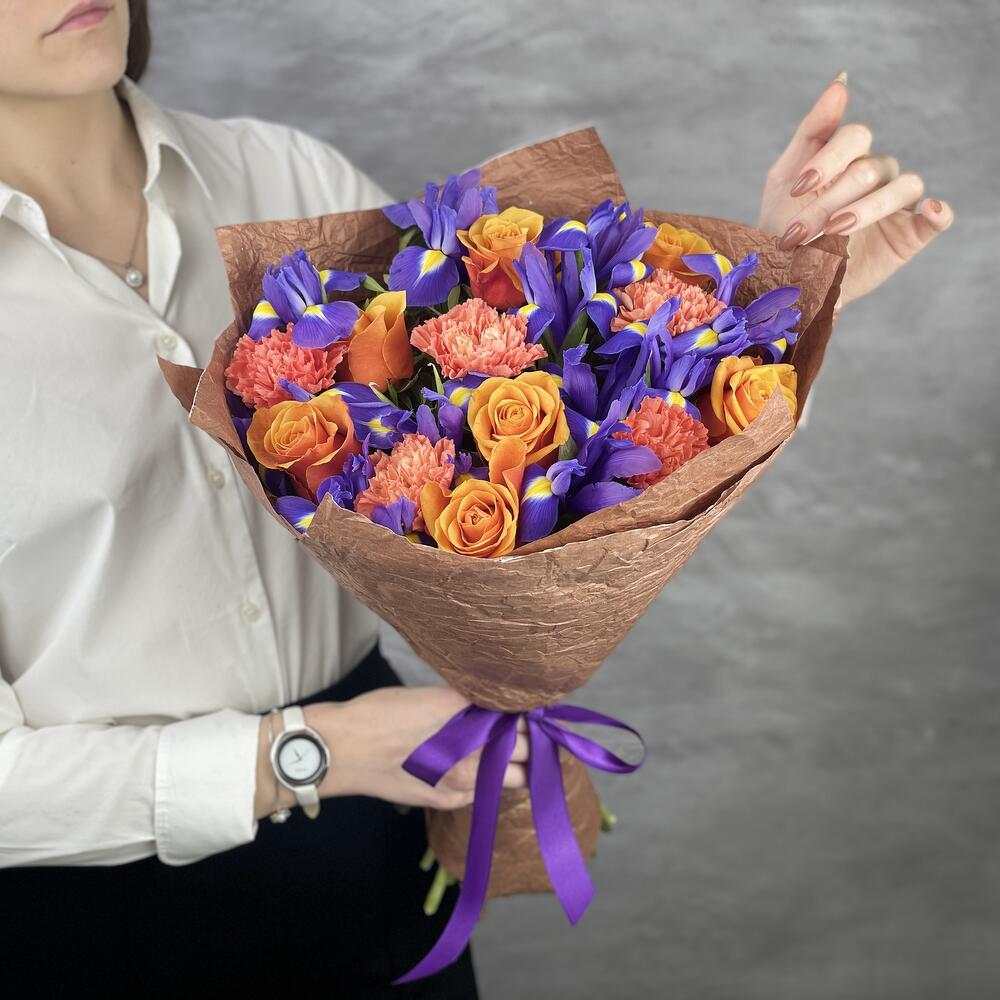Bouquet of roses and irises by Lillian