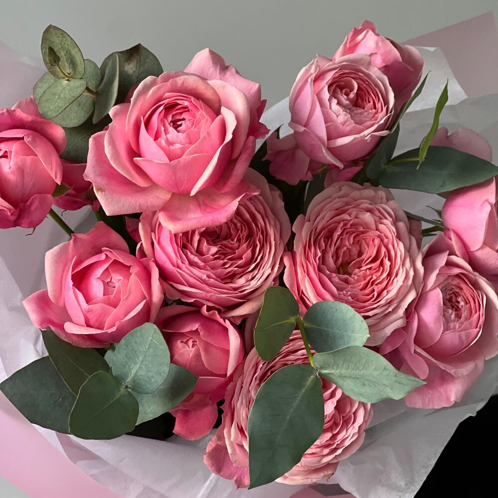 Букет пионовидных роз Silva Pink