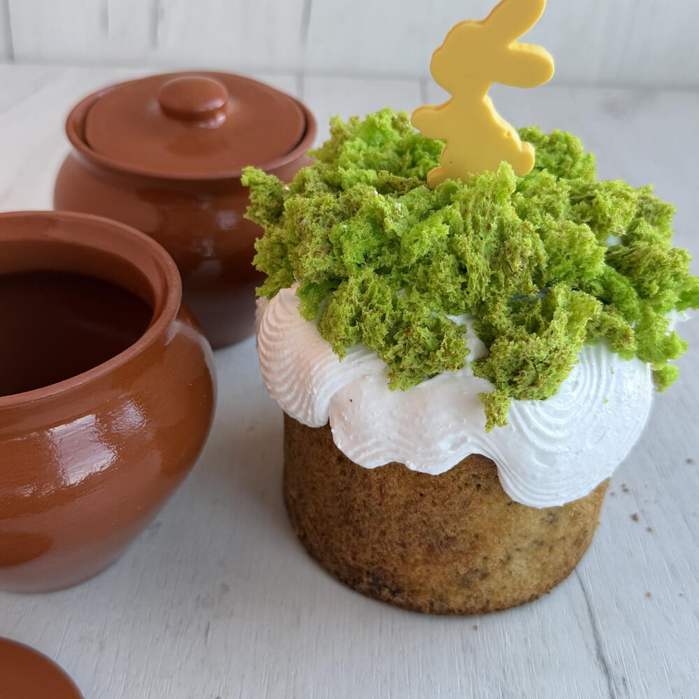 Кулич пасхальный с зайчиком