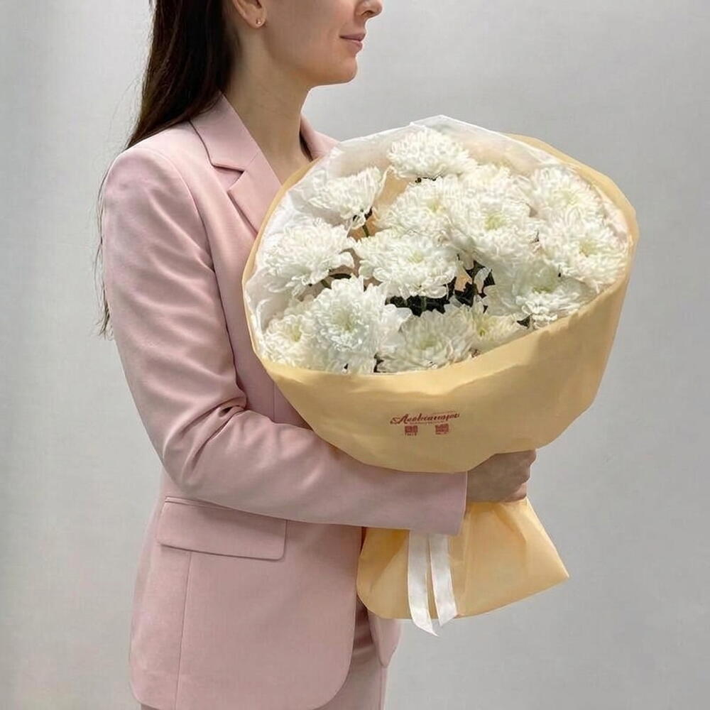 Пышный букет цветов из махровых кустовых хризантем, арт.210