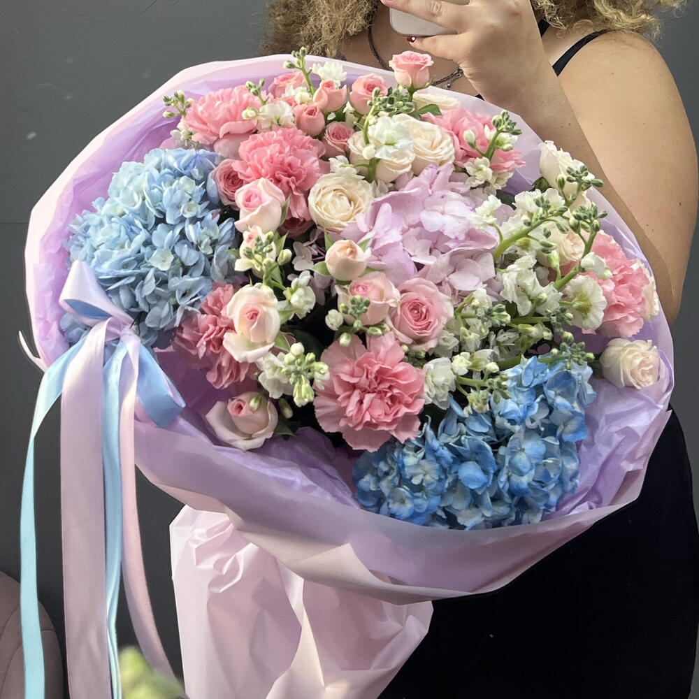 Букет ХИТ гортензии, маттиола