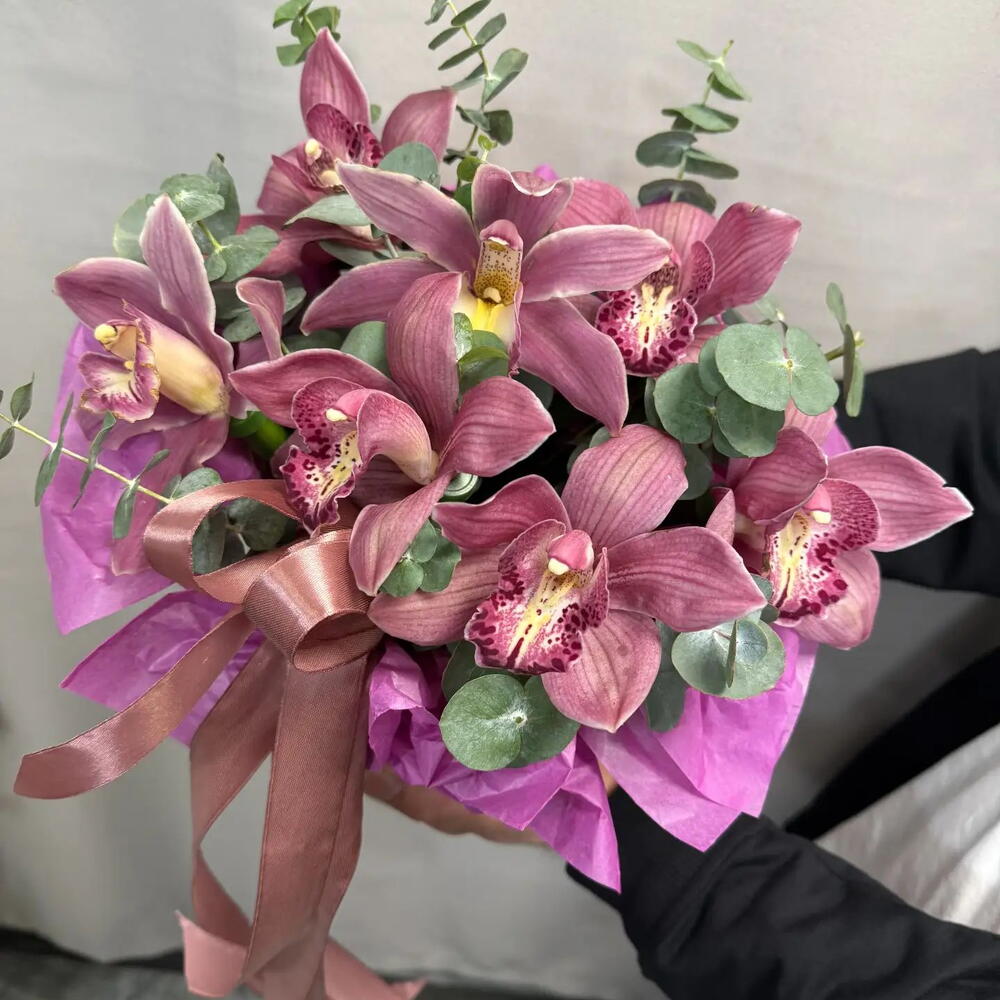 Орхидея в коробке